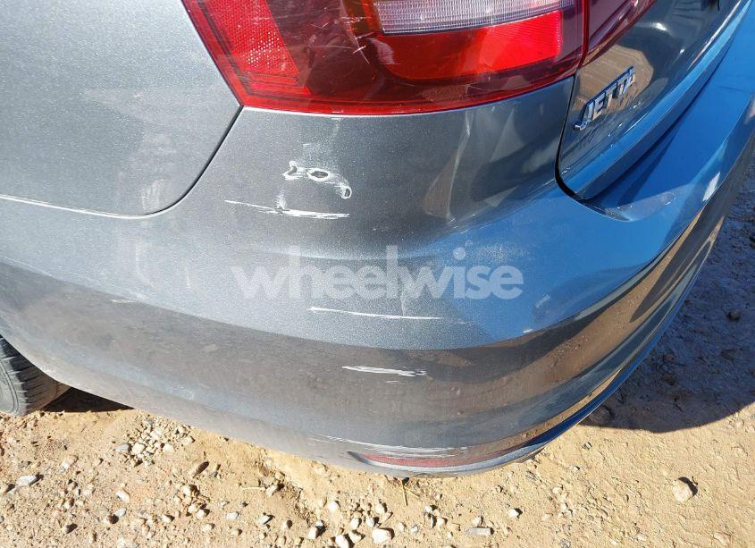 Photo 18 of 2017 Volkswagen Jetta 1.8T SPORT (VIN 3VWD17AJ1HM310968)