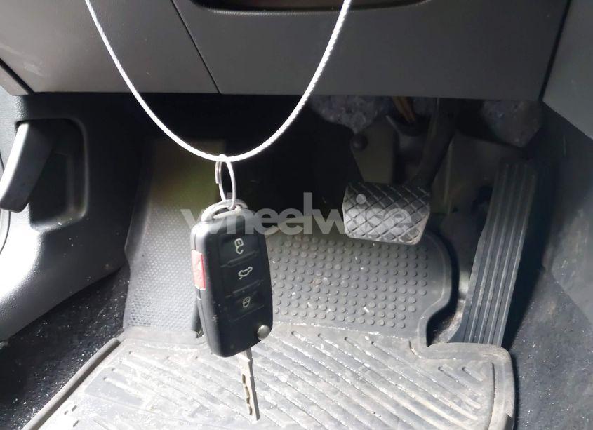 Photo 11 of 2014 Volkswagen Jetta 1.8T SE (VIN 3VWD17AJ2EM273523)