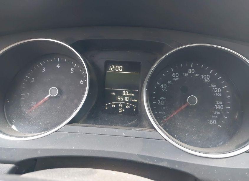 Photo 7 of 2015 Volkswagen Jetta 1.8T SE (VIN 3VWD17AJ2FM218359)