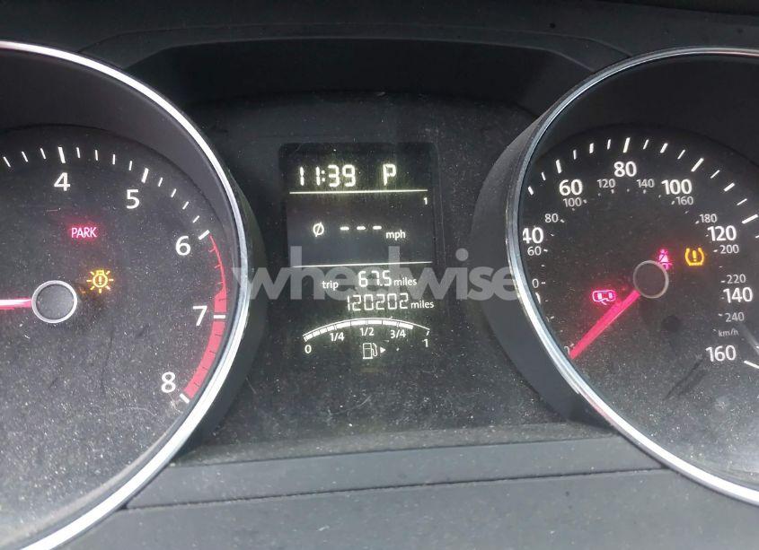 Photo 15 of 2015 Volkswagen Jetta 1.8T SE (VIN 3VWD17AJ2FM262359)