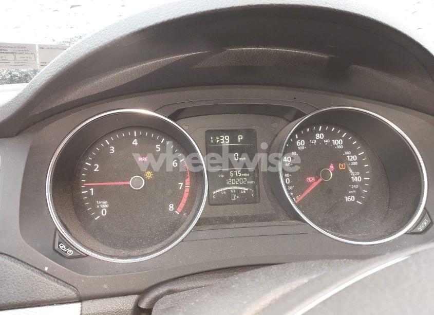 Photo 7 of 2015 Volkswagen Jetta 1.8T SE (VIN 3VWD17AJ2FM262359)