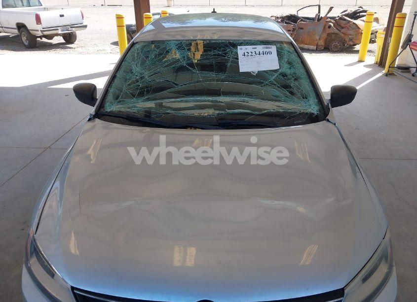 Photo 6 of 2015 Volkswagen Jetta 1.8T SE (VIN 3VWD17AJ2FM324374)