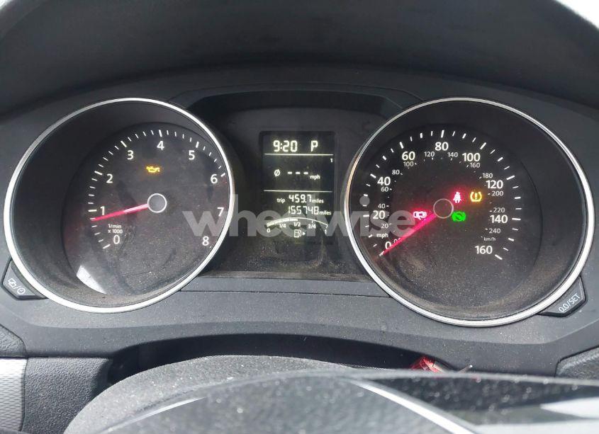 Photo 7 of 2015 Volkswagen Jetta 1.8T SE (VIN 3VWD17AJ2FM354359)