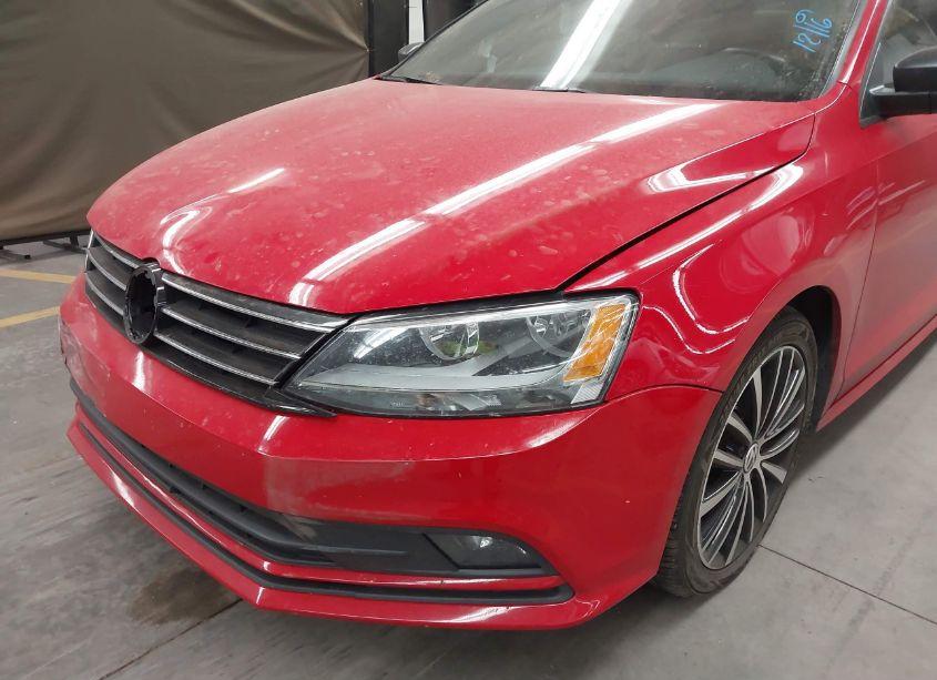 Photo 6 of 2015 Volkswagen Jetta 1.8T SPORT (VIN 3VWD17AJ2FM427651)