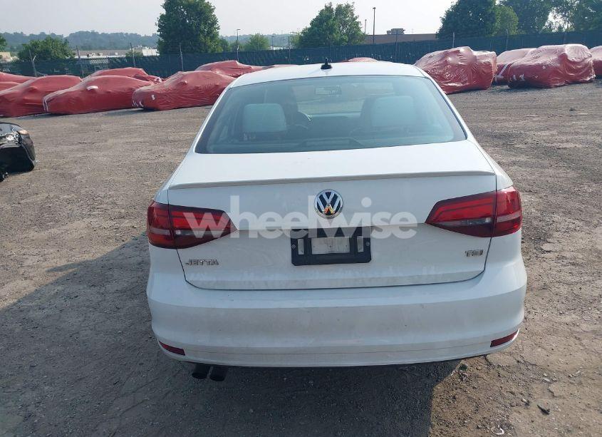 Photo 16 of 2016 Volkswagen Jetta 1.8T SPORT (VIN 3VWD17AJ2GM268762)