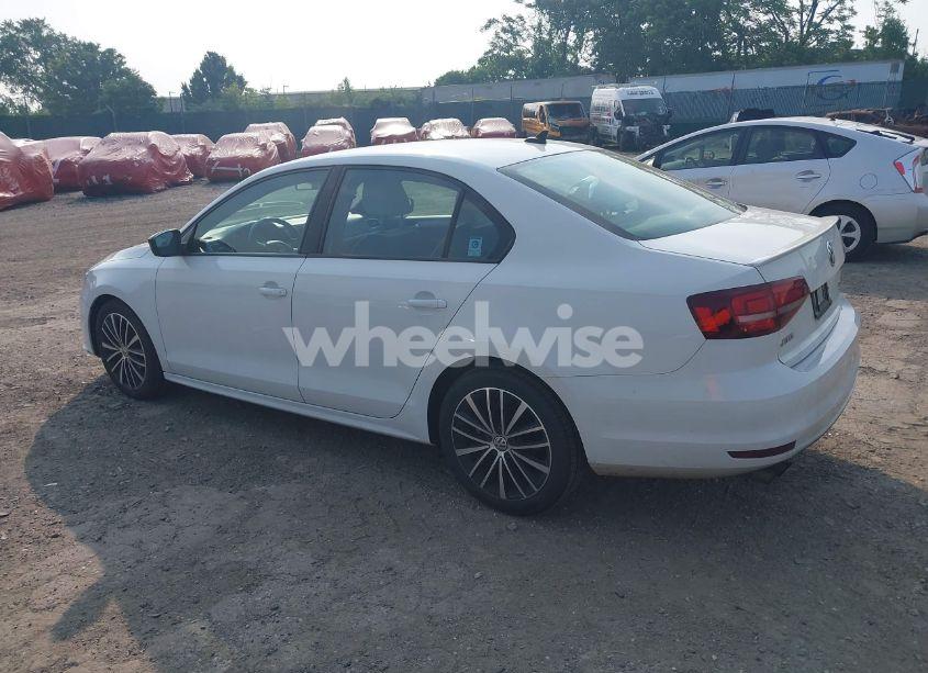Photo 3 of 2016 Volkswagen Jetta 1.8T SPORT (VIN 3VWD17AJ2GM268762)