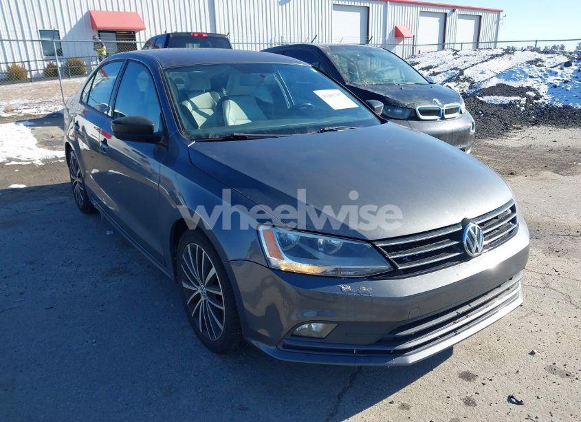 2016 Volkswagen Jetta 1.8T SPORT (VIN 3VWD17AJ2GM287280) main photo