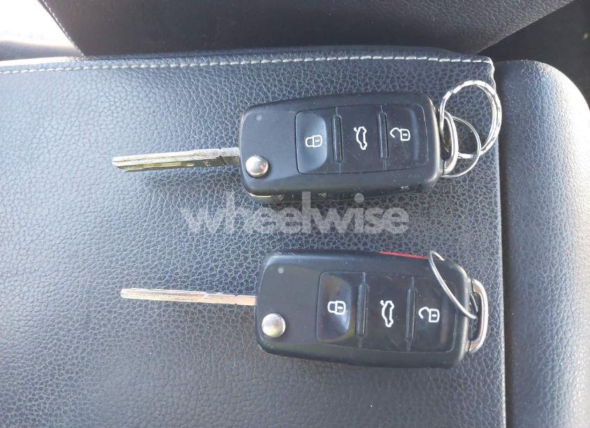 Photo 11 of 2016 Volkswagen Jetta 1.8T SPORT (VIN 3VWD17AJ2GM287280)