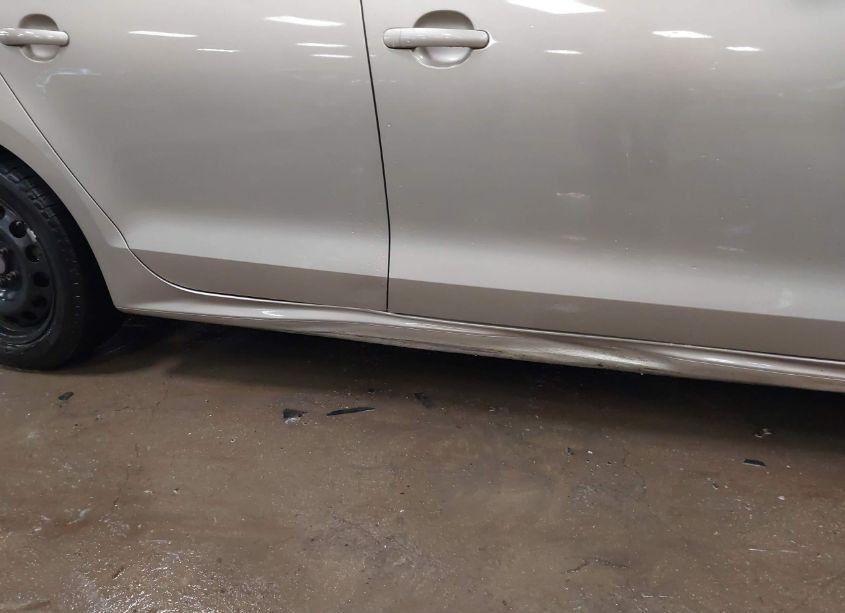 Photo 19 of 2014 Volkswagen Jetta 1.8T SE (VIN 3VWD17AJ3EM215761)