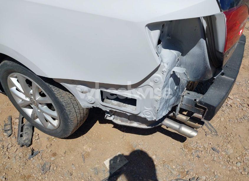 Photo 13 of 2014 Volkswagen Jetta 1.8T SE (VIN 3VWD17AJ3EM218210)