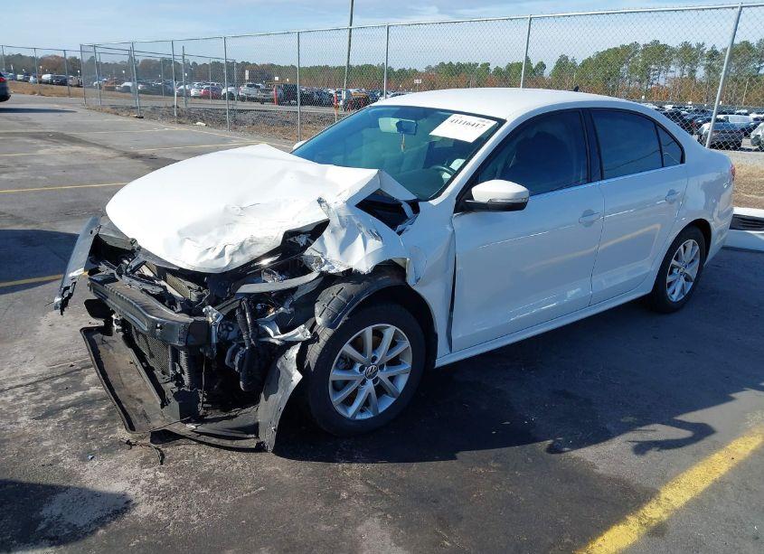 Photo 2 of 2014 Volkswagen Jetta 1.8T SE (VIN 3VWD17AJ3EM219292)