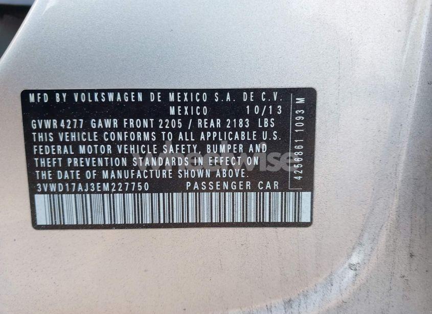 Photo 9 of 2014 Volkswagen Jetta 1.8T SE (VIN 3VWD17AJ3EM227750)