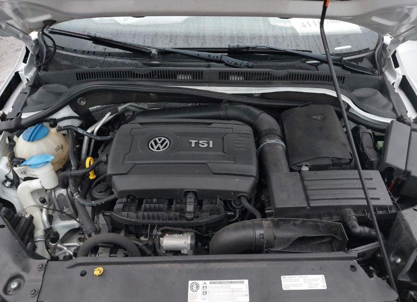 Photo 10 of 2014 Volkswagen Jetta 1.8T SE (VIN 3VWD17AJ3EM264605)