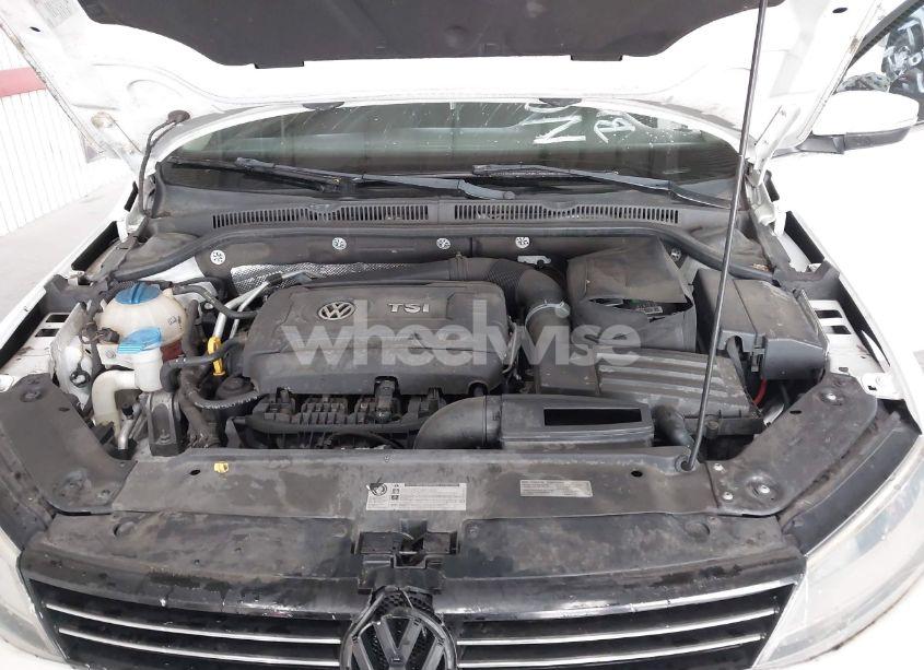 Photo 10 of 2014 Volkswagen Jetta 1.8T SE (VIN 3VWD17AJ3EM265396)