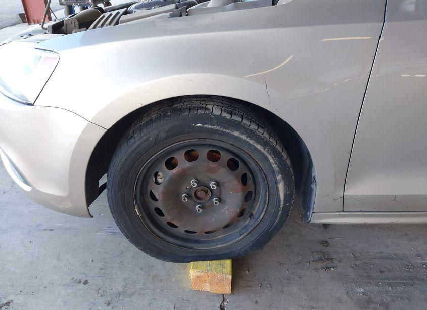 Photo 13 of 2014 Volkswagen Jetta 1.8T SE (VIN 3VWD17AJ3EM273417)