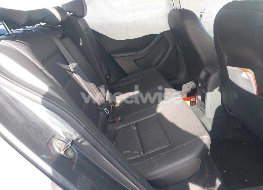 Photo 8 of 2014 Volkswagen Jetta 1.8T SE (VIN 3VWD17AJ3EM359892)