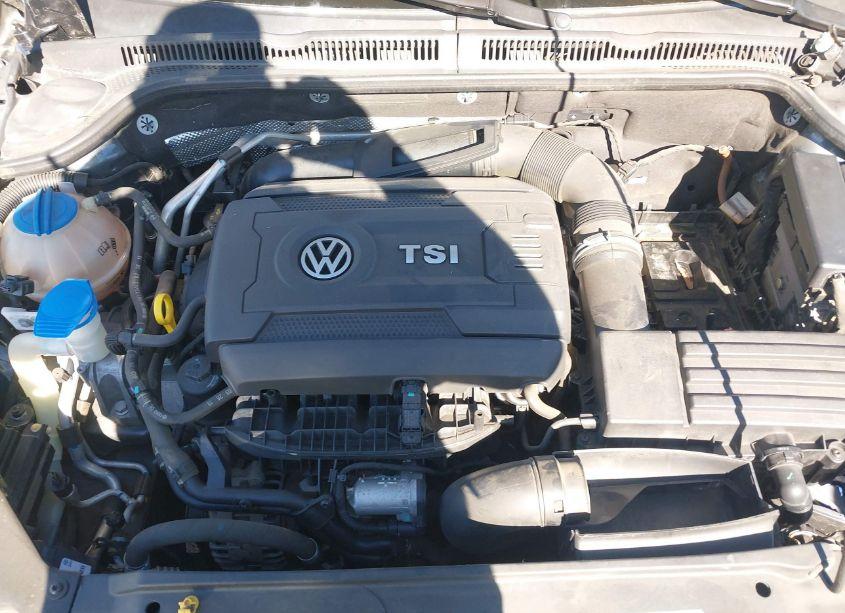 Photo 10 of 2014 Volkswagen Jetta 1.8T SE (VIN 3VWD17AJ3EM378023)