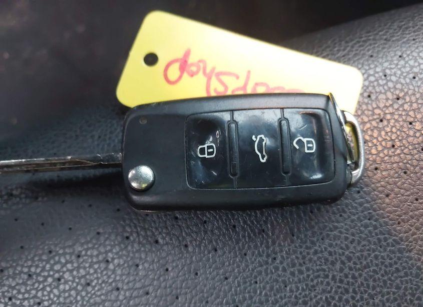 Photo 11 of 2014 Volkswagen Jetta 1.8T SE (VIN 3VWD17AJ3EM379527)