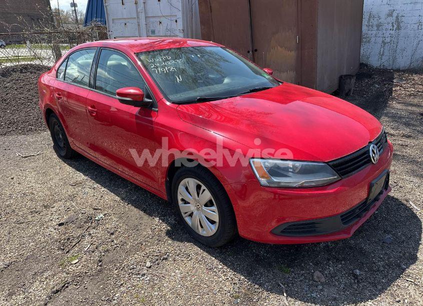 2014 Volkswagen Jetta 1.8T SE (VIN 3VWD17AJ3EM396988) main photo
