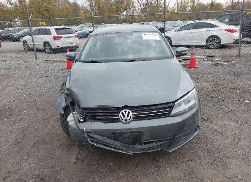 Photo 12 of 2014 Volkswagen Jetta 1.8T SE (VIN 3VWD17AJ3EM401459)
