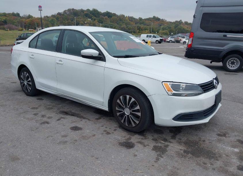 2014 Volkswagen Jetta 1.8T SE (VIN 3VWD17AJ3EM416575) main photo