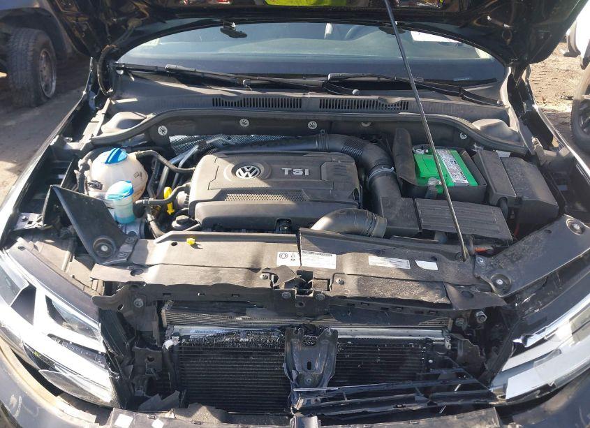 Photo 10 of 2014 Volkswagen Jetta 1.8T SE (VIN 3VWD17AJ3EM443744)
