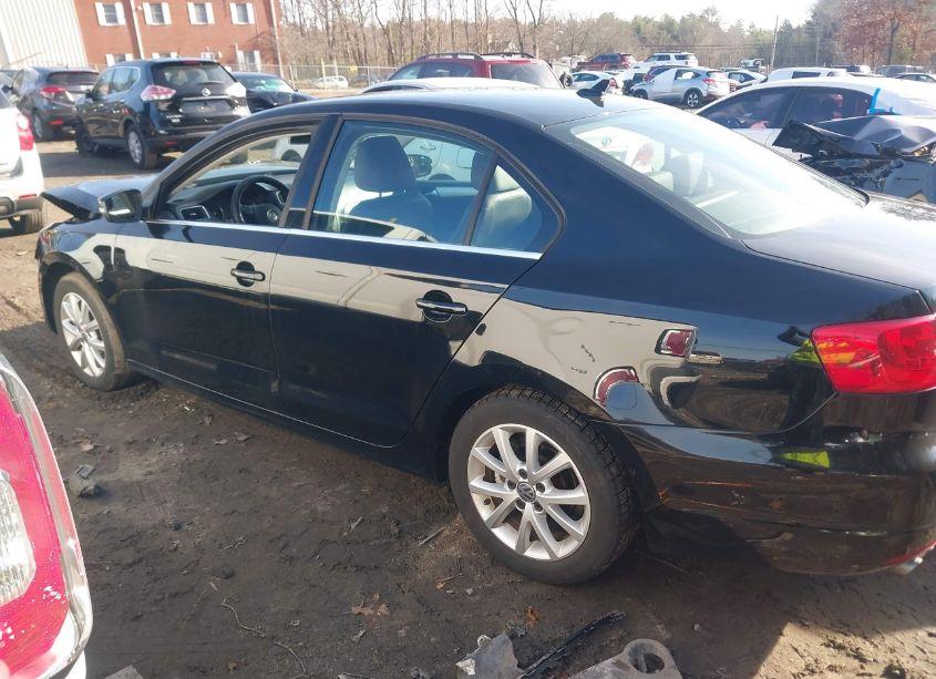 Photo 14 of 2014 Volkswagen Jetta 1.8T SE (VIN 3VWD17AJ3EM443744)