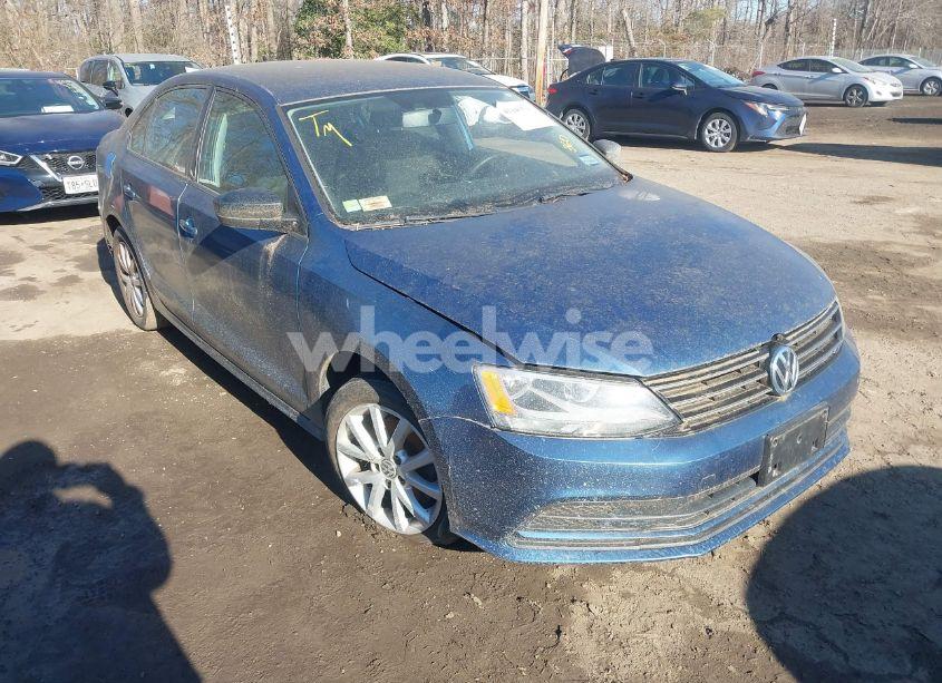 2015 Volkswagen Jetta 1.8T SE (VIN 3VWD17AJ3FM307678) main photo