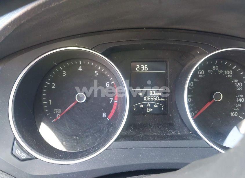 Photo 7 of 2015 Volkswagen Jetta 1.8T SE (VIN 3VWD17AJ3FM307678)