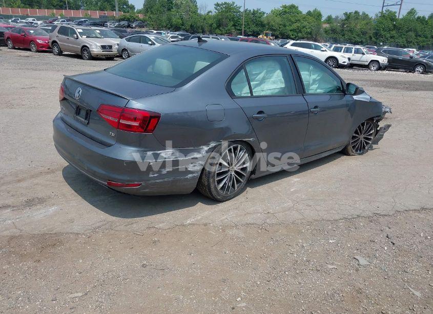 Photo 4 of 2015 Volkswagen Jetta 1.8T SPORT (VIN 3VWD17AJ3FM400653)