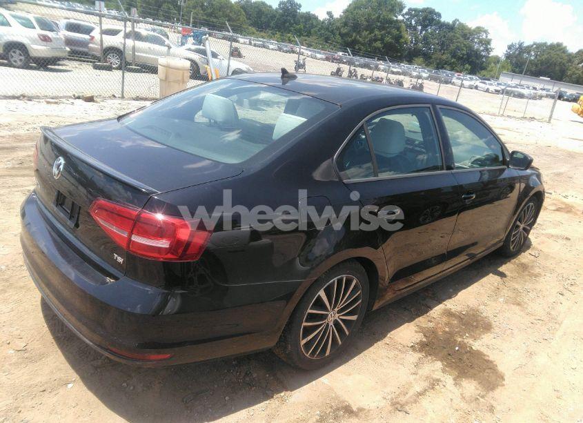 Photo 4 of 2015 Volkswagen Jetta 1.8T SPORT (VIN 3VWD17AJ3FM403147)