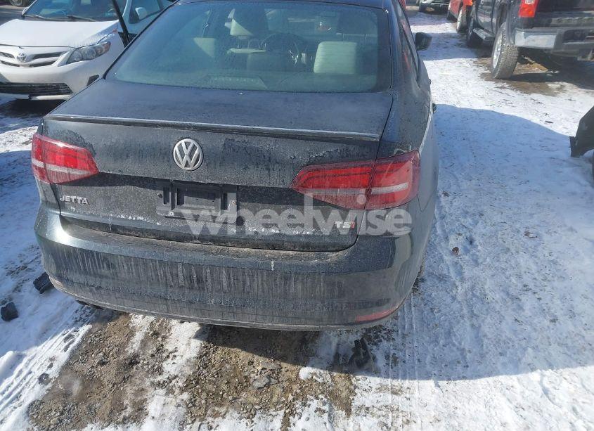 Photo 20 of 2016 Volkswagen Jetta 1.8T SPORT (VIN 3VWD17AJ3GM239593)