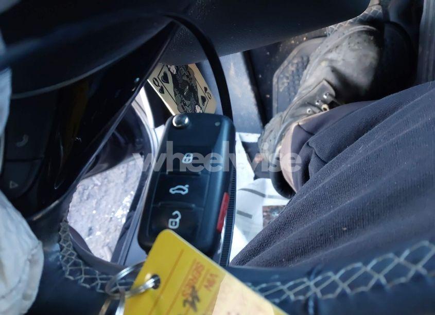 Photo 11 of 2016 Volkswagen Jetta 1.8T SPORT (VIN 3VWD17AJ3GM260282)