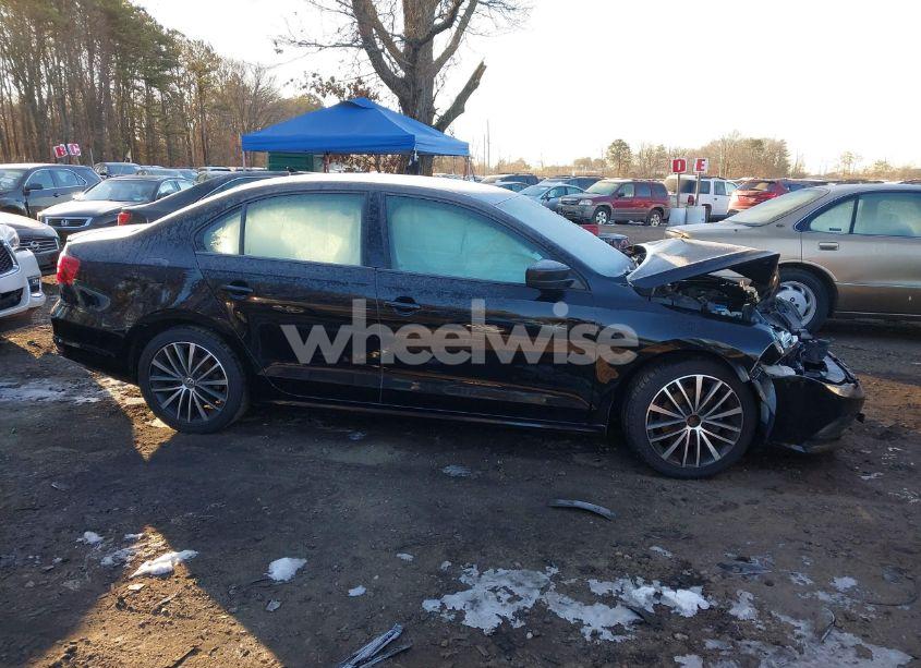 Photo 13 of 2016 Volkswagen Jetta 1.8T SPORT (VIN 3VWD17AJ3GM260282)