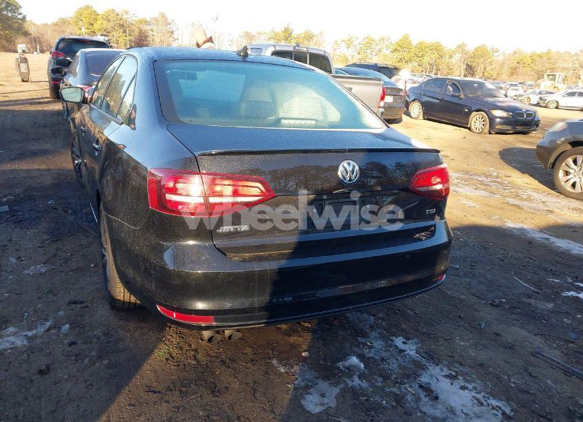 Photo 16 of 2016 Volkswagen Jetta 1.8T SPORT (VIN 3VWD17AJ3GM260282)