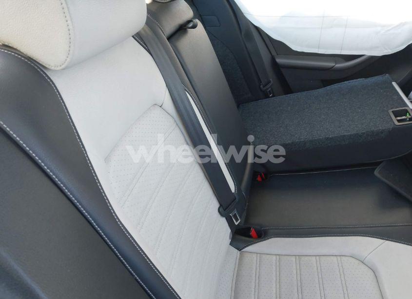 Photo 8 of 2016 Volkswagen Jetta 1.8T SPORT (VIN 3VWD17AJ3GM260282)