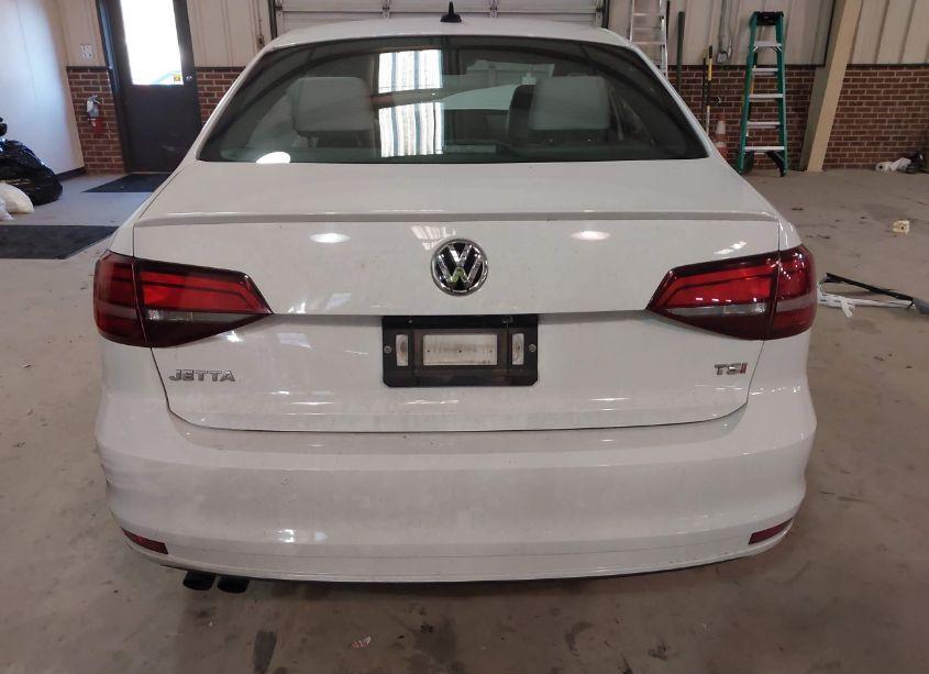 Photo 16 of 2016 Volkswagen Jetta 1.8T SPORT (VIN 3VWD17AJ3GM404879)