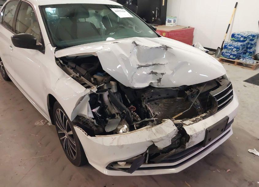 Photo 6 of 2016 Volkswagen Jetta 1.8T SPORT (VIN 3VWD17AJ3GM404879)