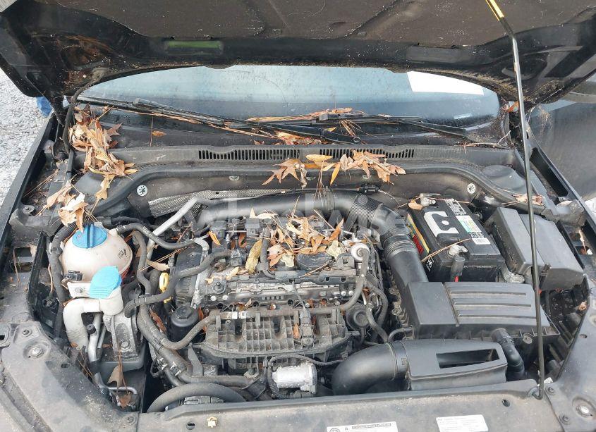 Photo 10 of 2016 Volkswagen Jetta 1.8T SPORT (VIN 3VWD17AJ3GM411363)