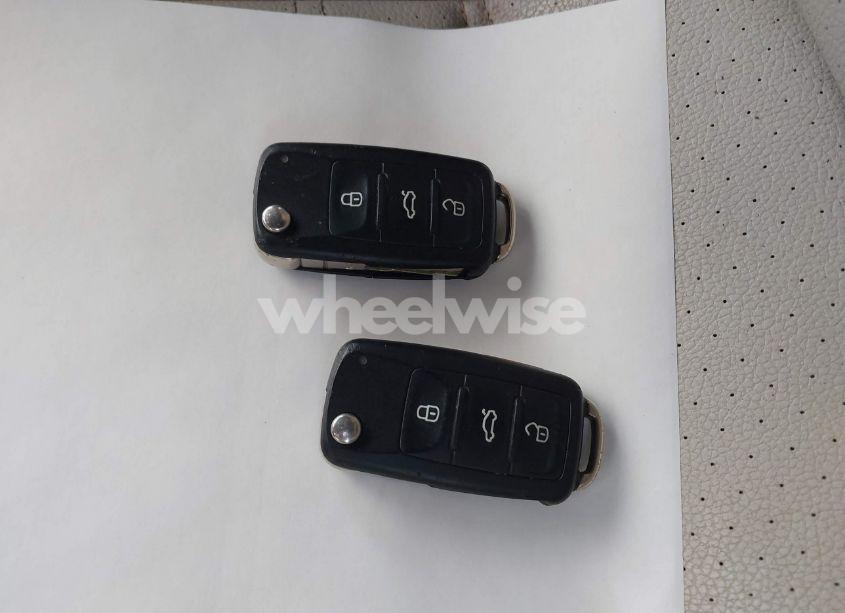 Photo 11 of 2016 Volkswagen Jetta 1.8T SPORT (VIN 3VWD17AJ3GM411363)