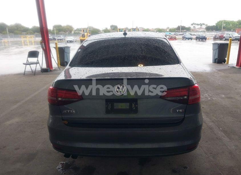 Photo 15 of 2016 Volkswagen Jetta 1.8T SPORT (VIN 3VWD17AJ3GM416482)