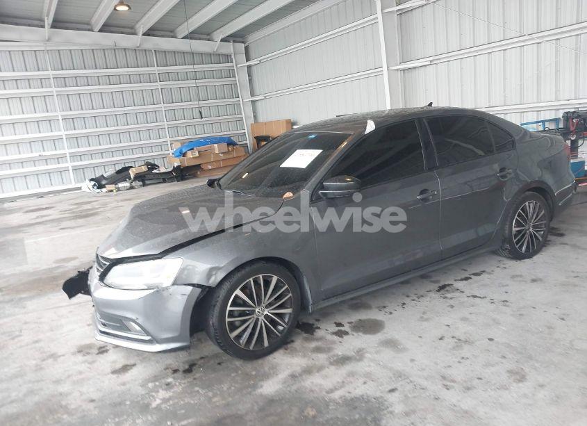 Photo 2 of 2016 Volkswagen Jetta 1.8T SPORT (VIN 3VWD17AJ3GM416482)