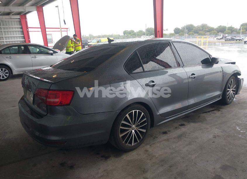 Photo 4 of 2016 Volkswagen Jetta 1.8T SPORT (VIN 3VWD17AJ3GM416482)