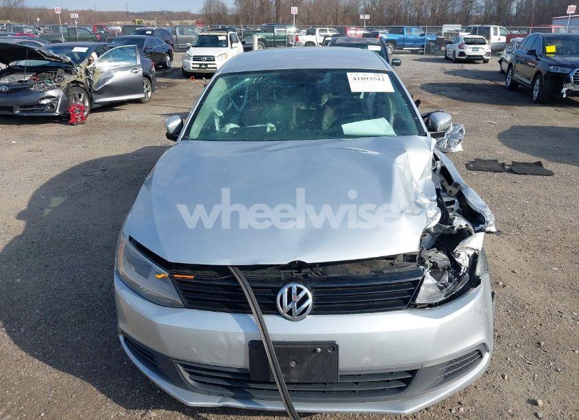 Photo 12 of 2014 Volkswagen Jetta 1.8T SE (VIN 3VWD17AJ4EM266248)