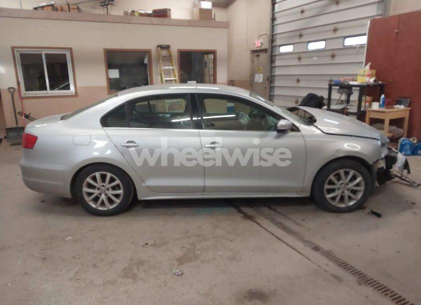 Photo 13 of 2014 Volkswagen Jetta 1.8T SE (VIN 3VWD17AJ4EM275208)