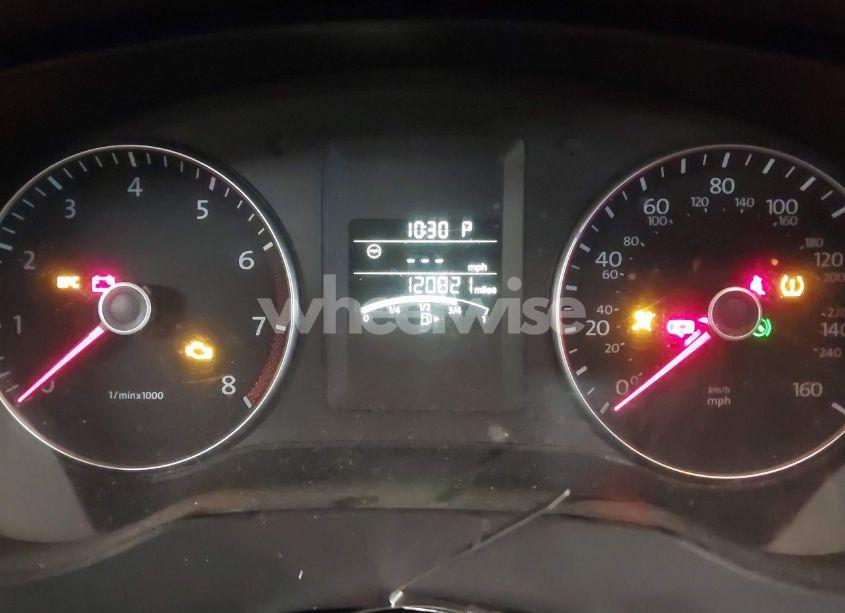 Photo 7 of 2014 Volkswagen Jetta 1.8T SE (VIN 3VWD17AJ4EM275208)