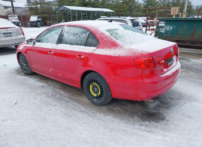 Photo 3 of 2014 Volkswagen Jetta 1.8T SE (VIN 3VWD17AJ4EM357066)