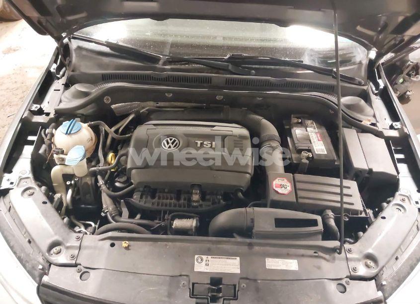 Photo 10 of 2014 Volkswagen Jetta 1.8T SE (VIN 3VWD17AJ4EM419453)