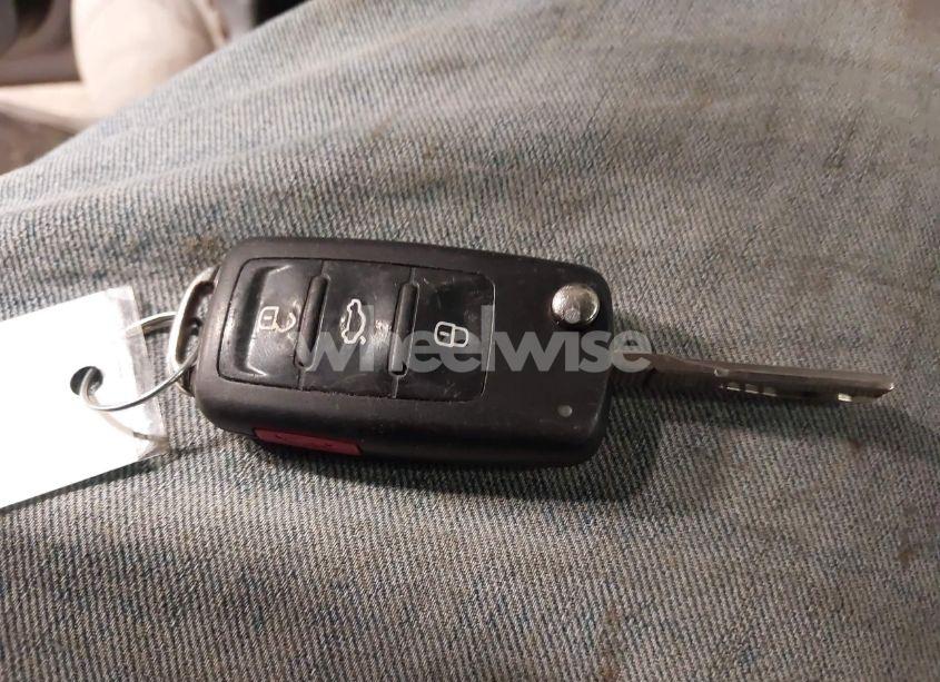 Photo 11 of 2014 Volkswagen Jetta 1.8T SE (VIN 3VWD17AJ4EM419453)