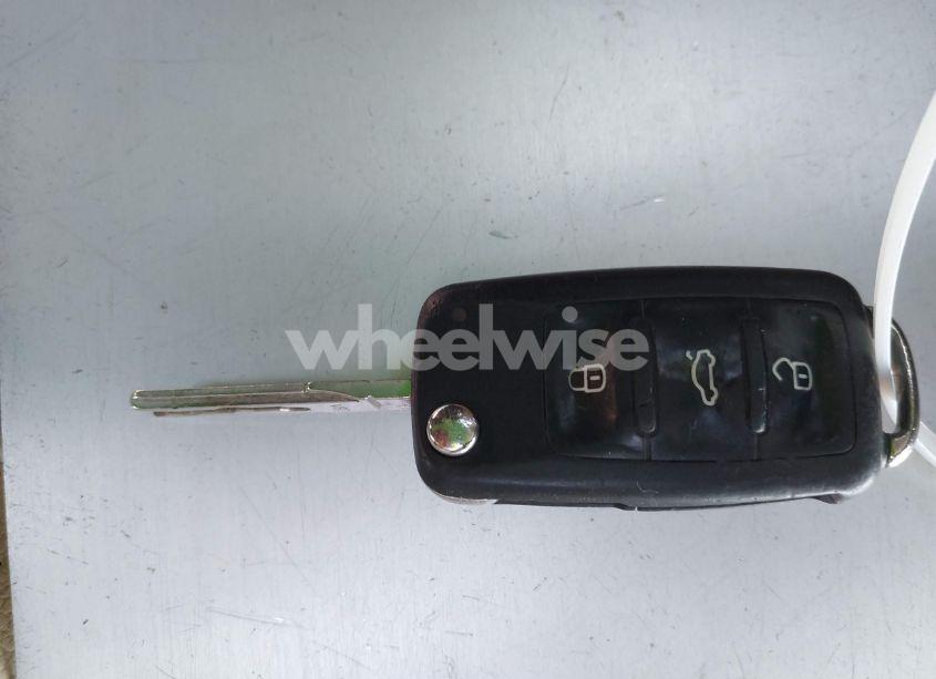 Photo 11 of 2014 Volkswagen Jetta 1.8T SE (VIN 3VWD17AJ4EM419839)